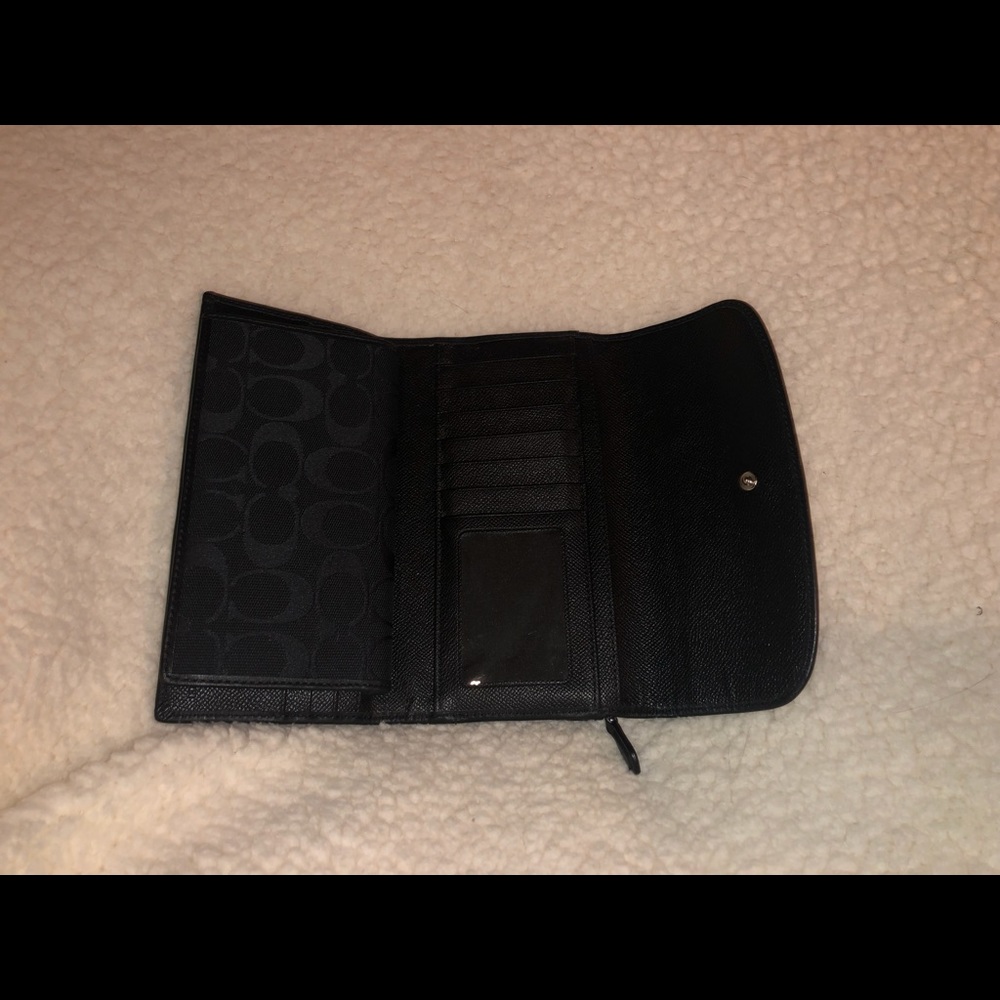 Coach wallet - Picture 2 of 3